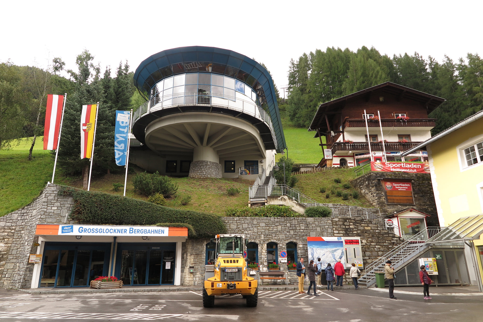 Heiligenblut (Photo license: CC BY-NC 2.0)